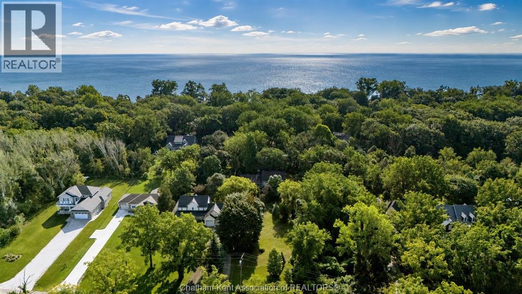 11706 Rose Beach Line Property Photo 2