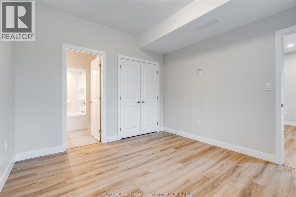 21283 Harbour Road Unit# 1 Property Photo 14