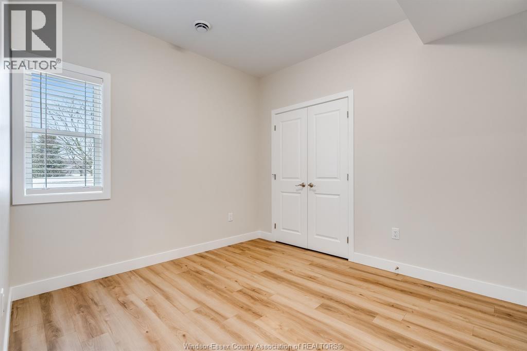 21283 Harbour Road Unit# 1 Property Photo 18