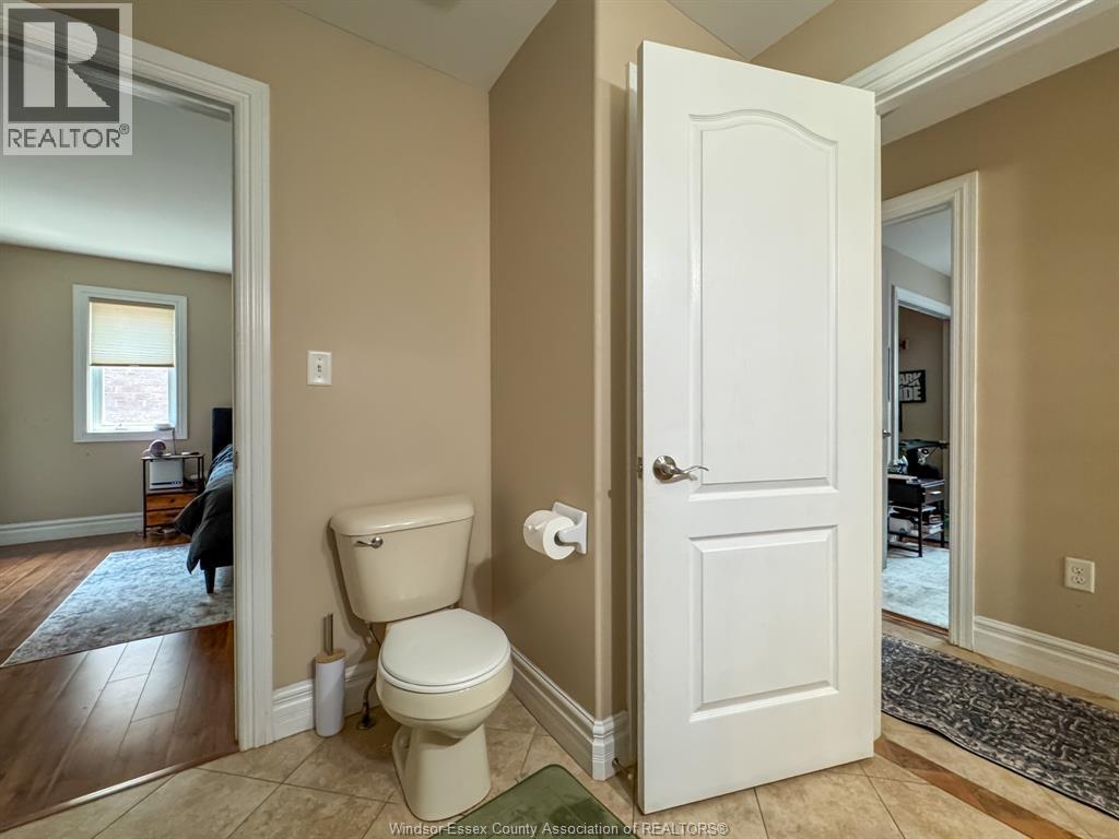 4583 Helsinki Property Photo 15