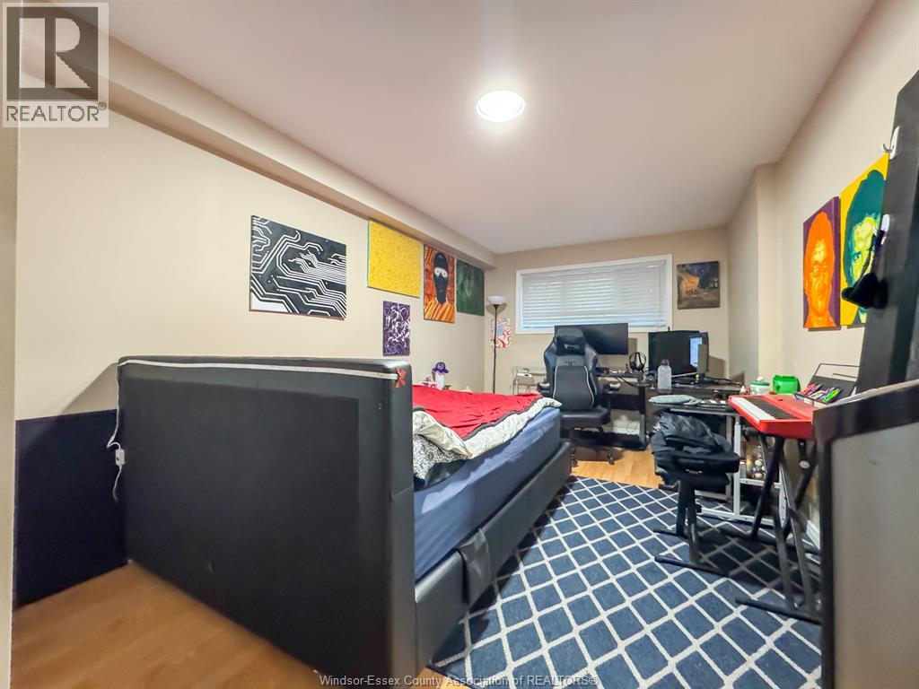 4583 Helsinki Property Photo 26