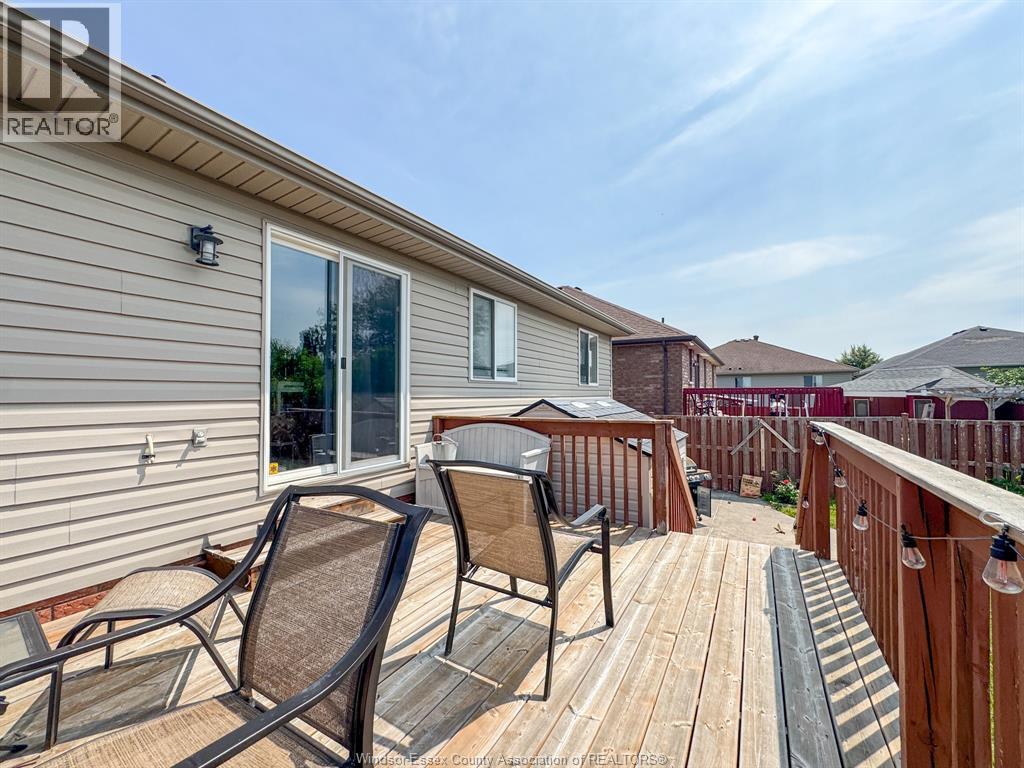 4583 Helsinki Property Photo 32