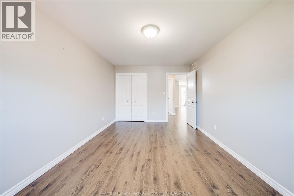 11916 Boulder Crescent Property Photo 28