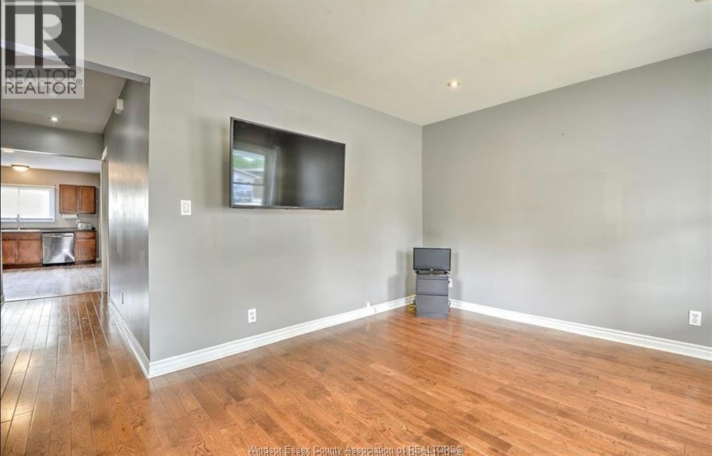 258 King Unit# A Property Photo 4