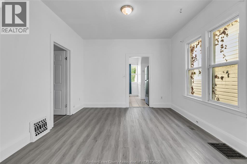 1022-1024 Lincoln Road Property Photo 6