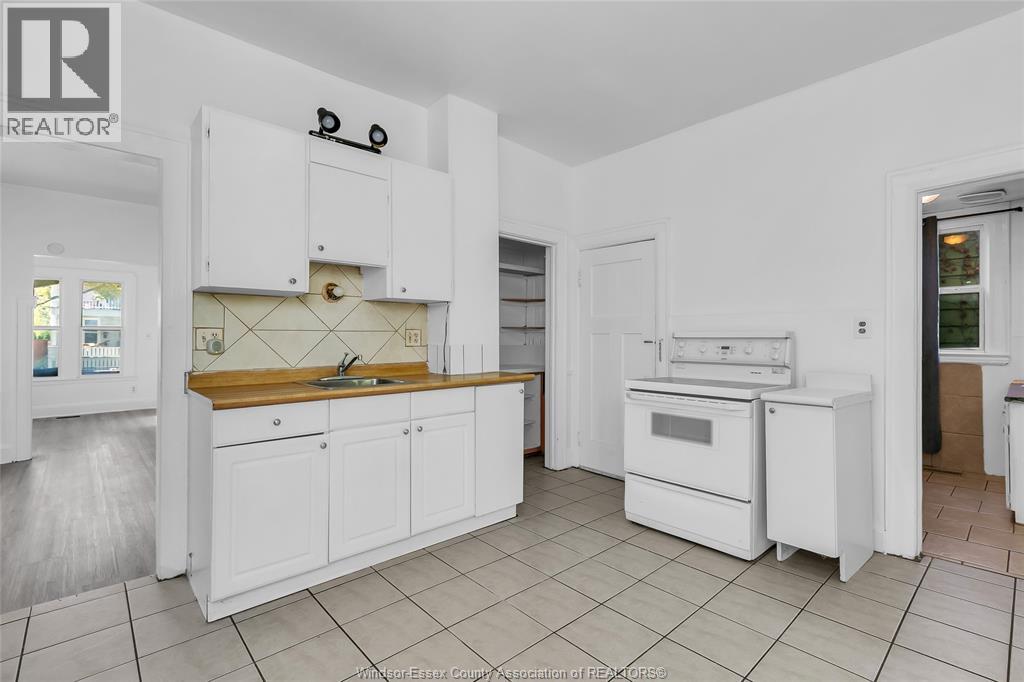 1022-1024 Lincoln Road Property Photo 10