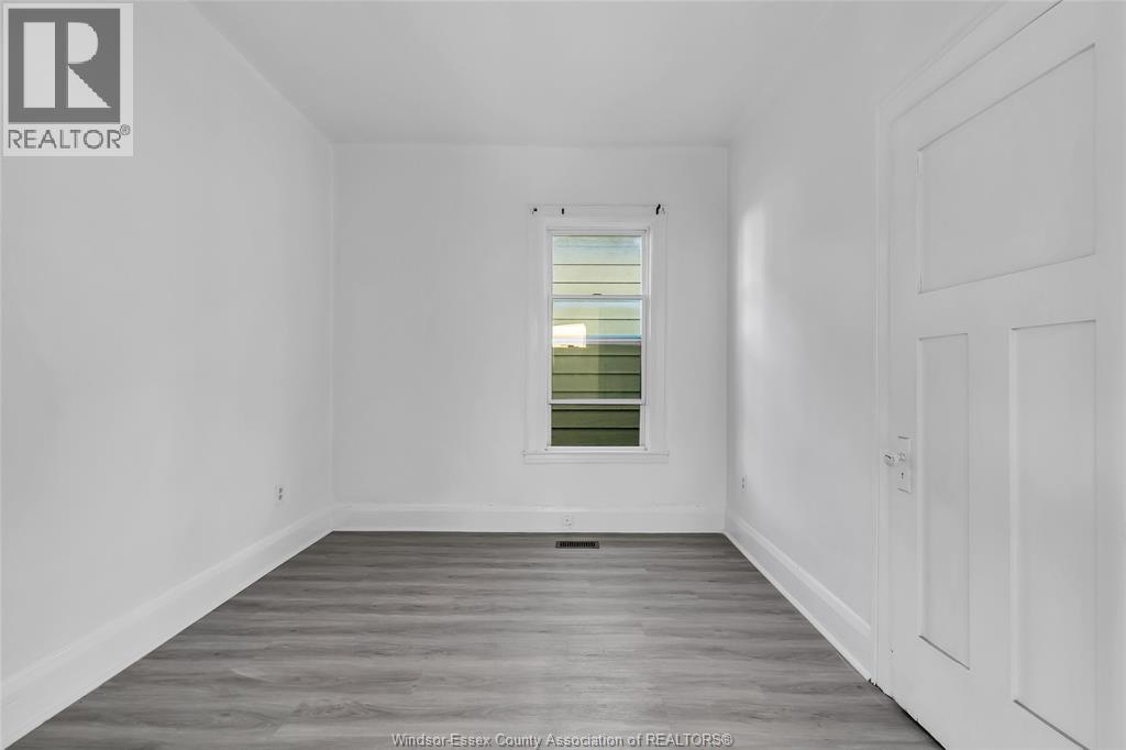 1022-1024 Lincoln Road Property Photo 13