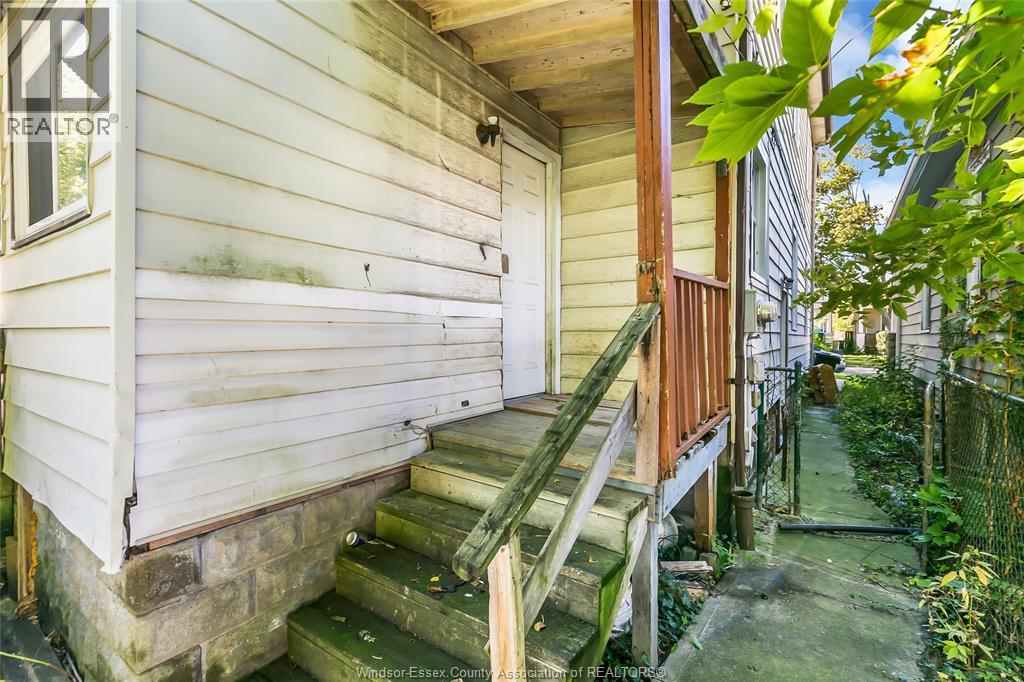 1022-1024 Lincoln Road Property Photo 19