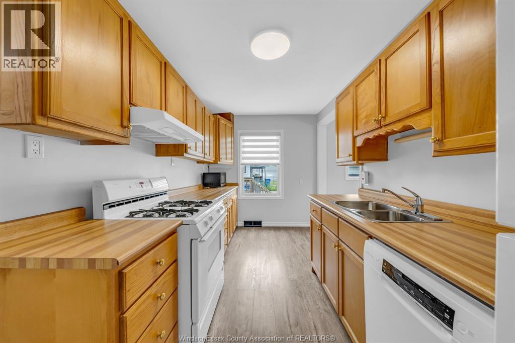 1592 Prince Road Property Photo 7