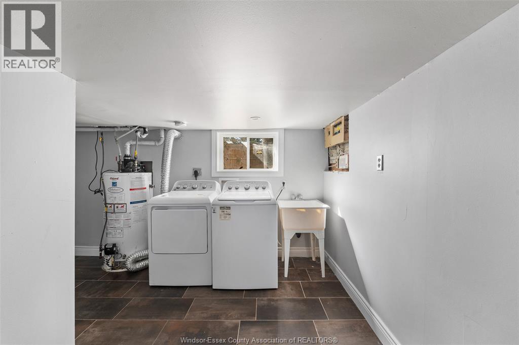 811 Langlois Avenue Property Photo 21