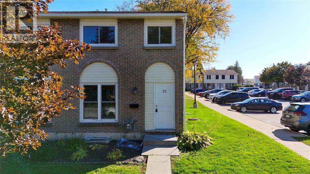 27 Turner Drive Unit# 25 Property Photo 1
