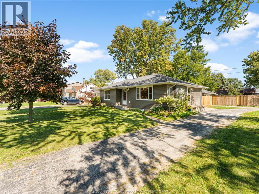230 Caruhel Property Photo 3