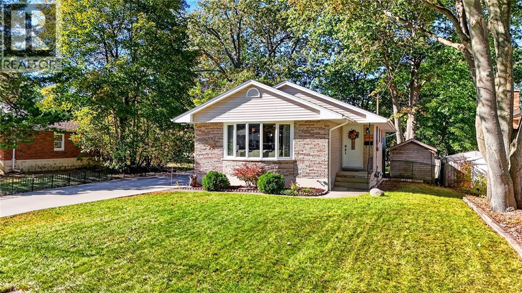 1729 Willard Avenue Property Photo 1