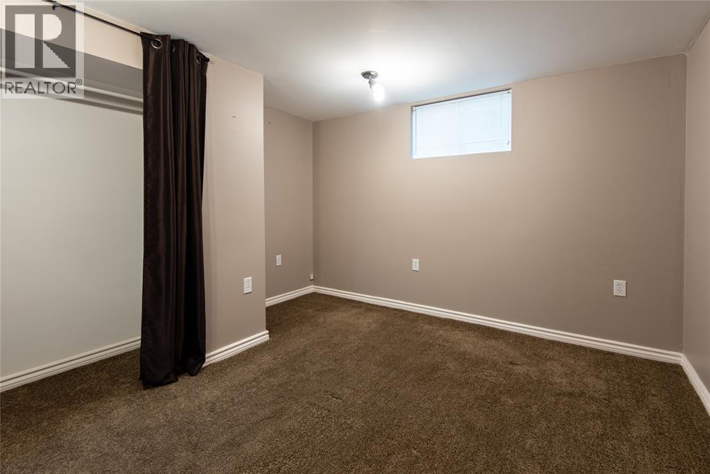 1729 Willard Avenue Property Photo 24