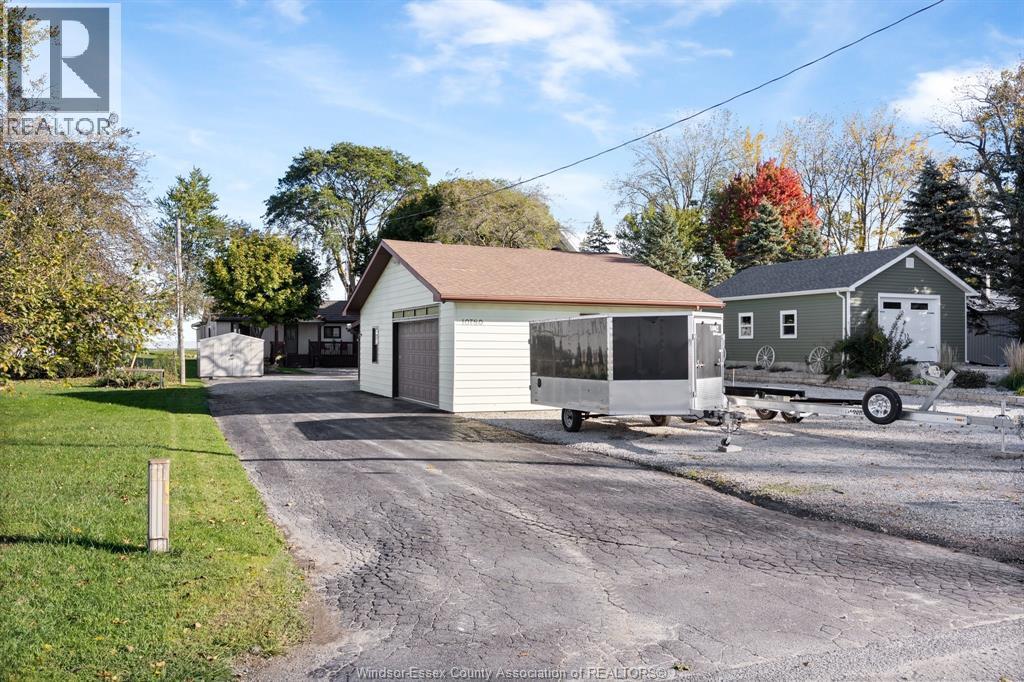 10780 St. Clair Road Property Photo 3