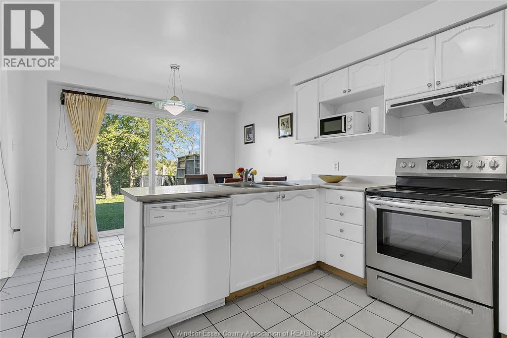 948 Lemonwood Property Photo 10