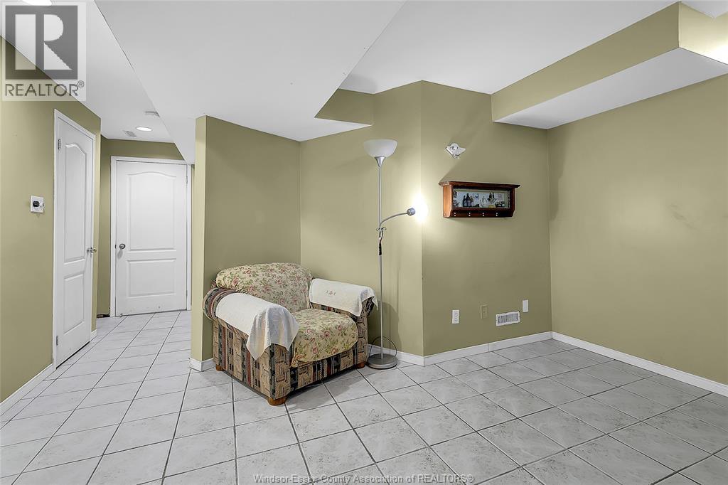 948 Lemonwood Property Photo 23