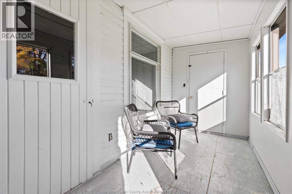 25 Clark Street West Property Photo 17