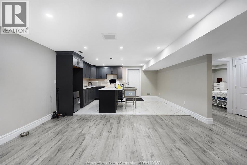 60 Augustus Court Property Photo 35