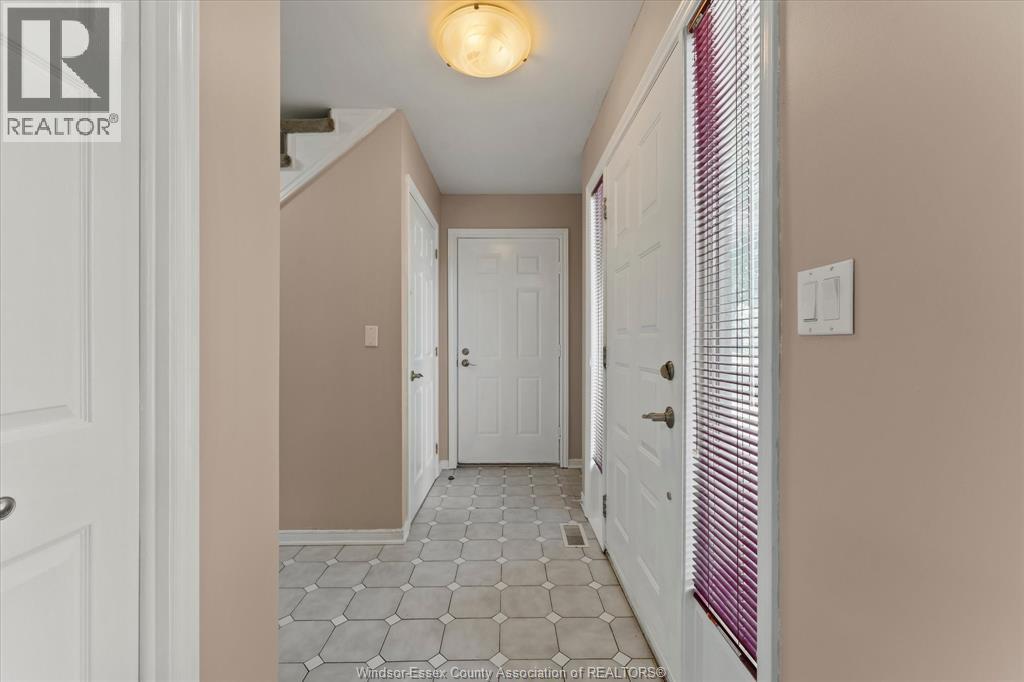2935 Mckay Avenue Property Photo 4