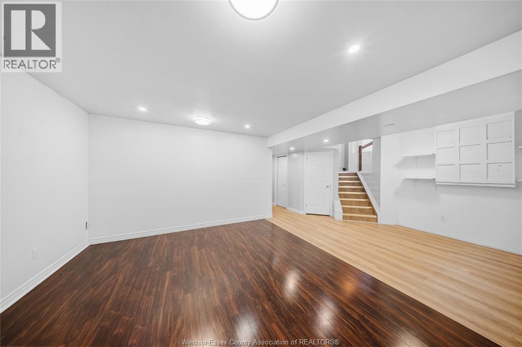 124 Higgins Crescent Property Photo 19