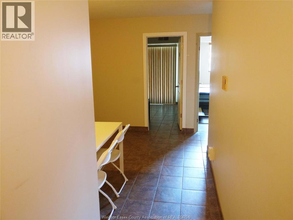 1700 University Unit# 103 Property Photo 6