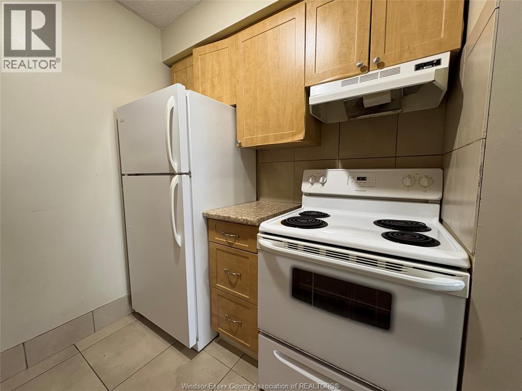 1700 University Unit# 103 Property Photo 9