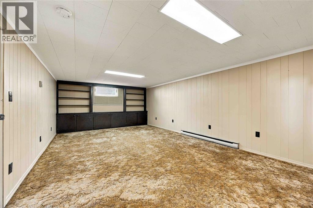 891 Allandale Drive Property Photo 20