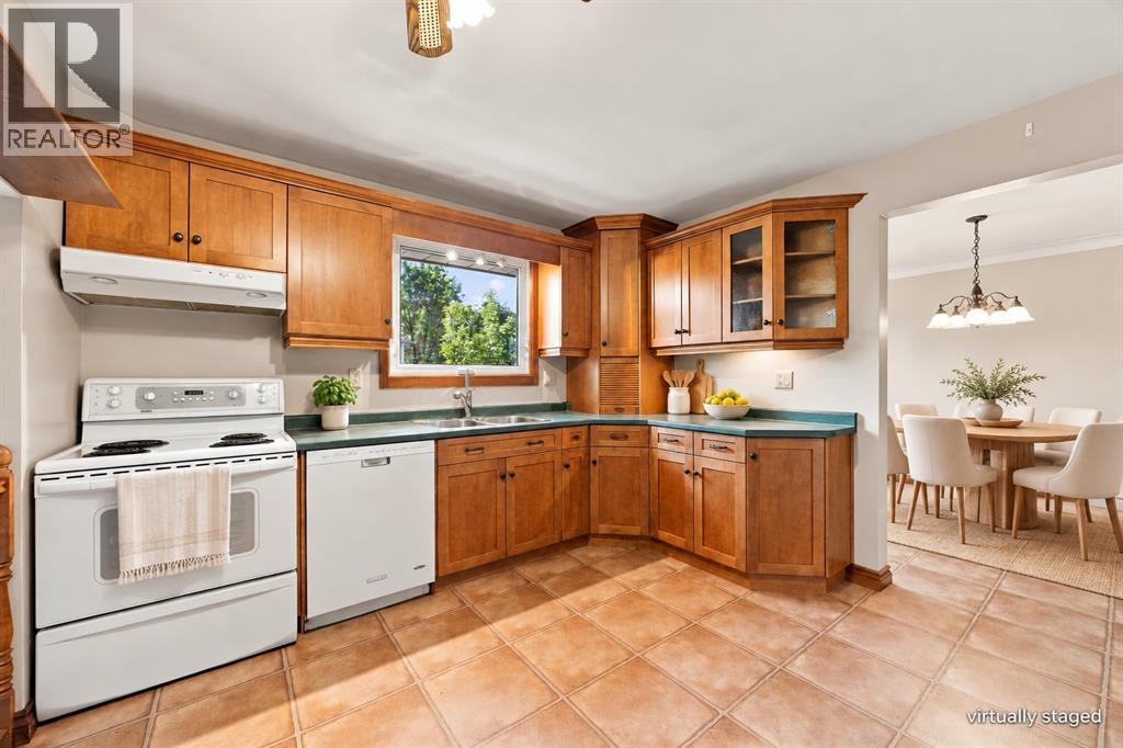 891 Allandale Drive Property Photo 36
