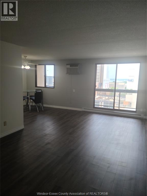 150 Park Street West Unit# 1402 Property Photo 7