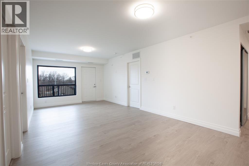 3290 Stella Crescent Unit# 406 Property Photo 6