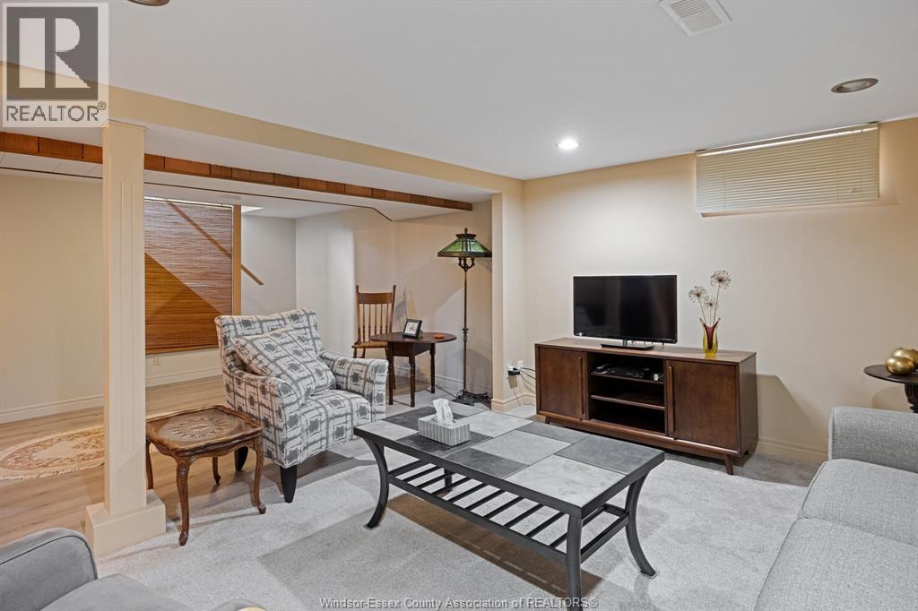 3511 Charlevoix Property Photo 16