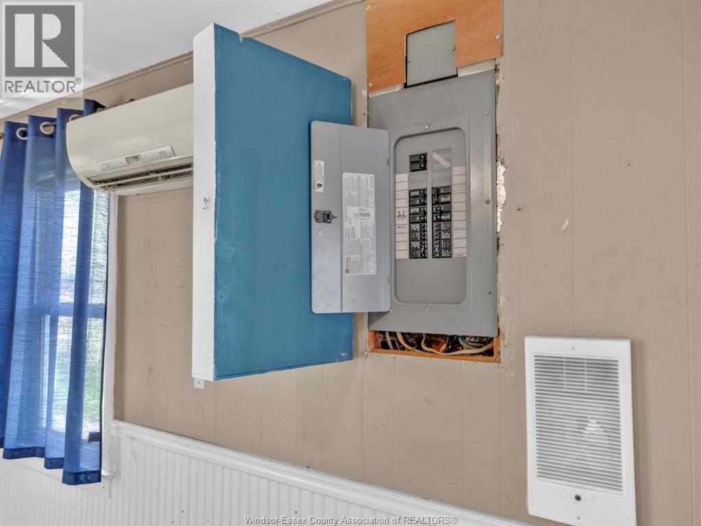 920 Mersea Rd 6 Property Photo 16