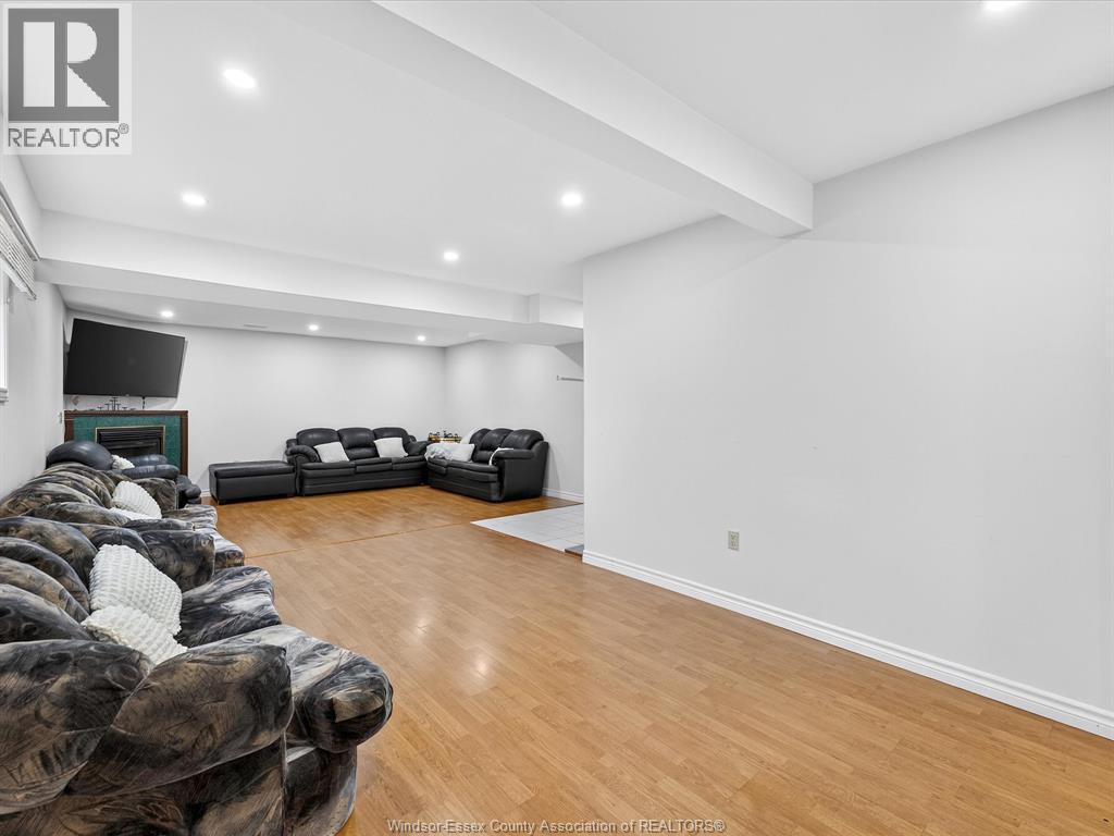 3859 Clara Avenue Property Photo 23
