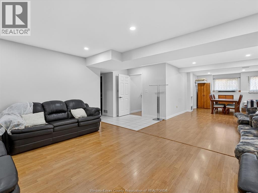 3859 Clara Avenue Property Photo 24