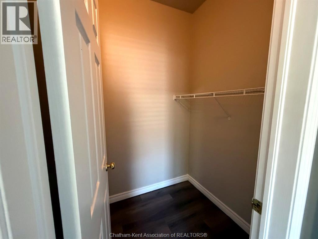27 James Street Property Photo 13