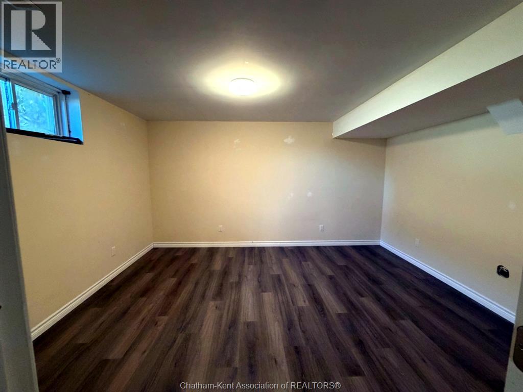 27 James Street Property Photo 24