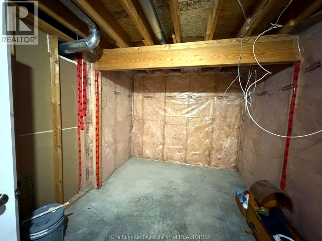 27 James Street Property Photo 26