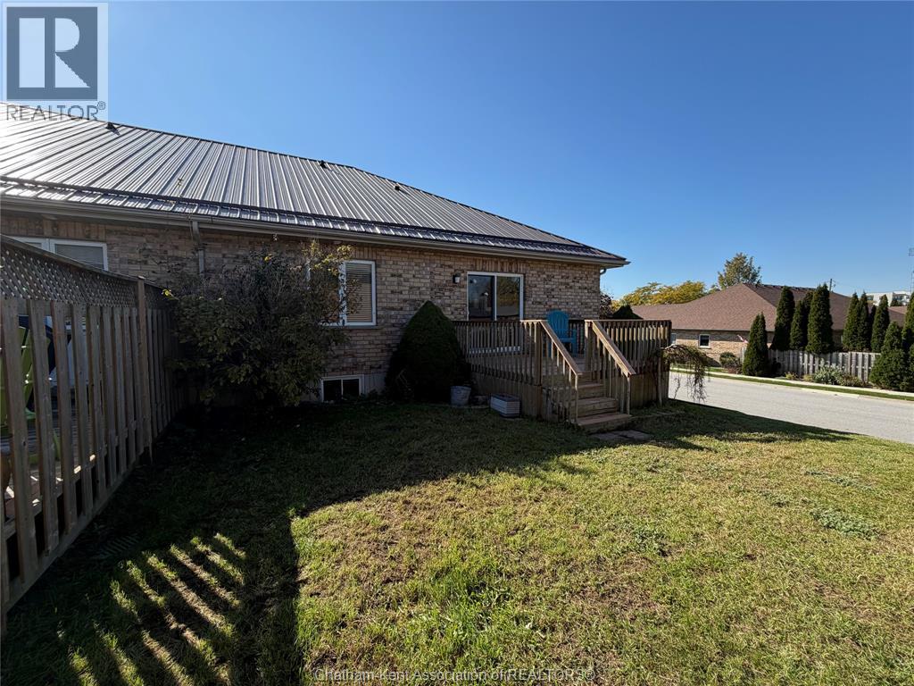 27 James Street Property Photo 28