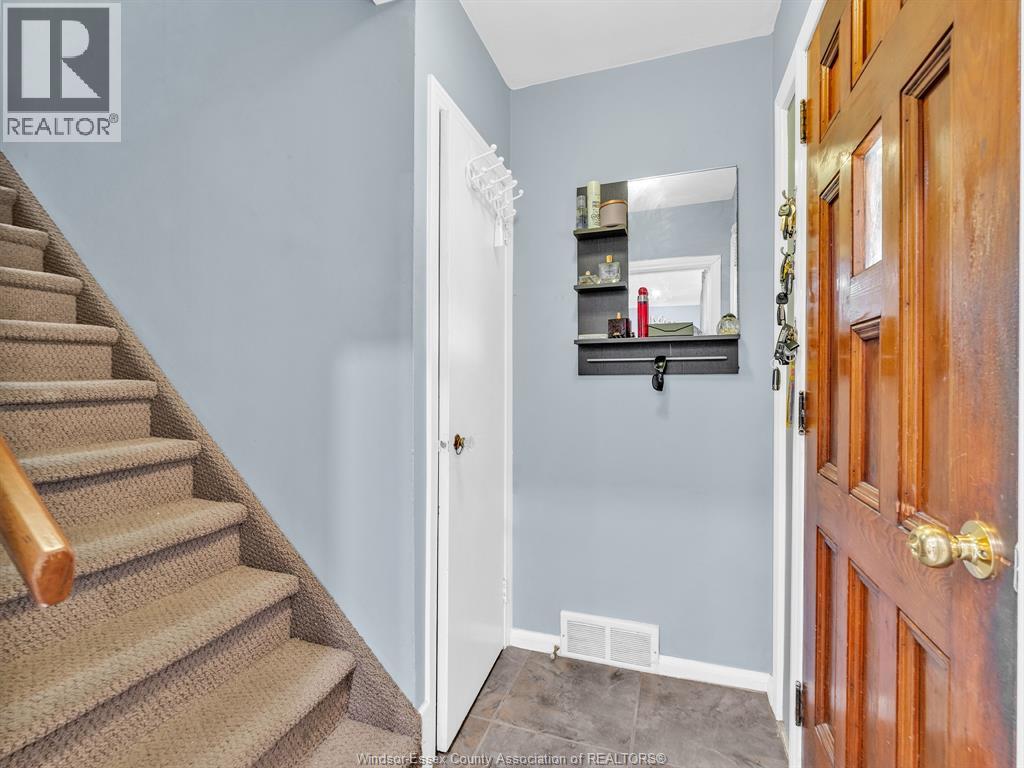 7640 Wyandotte Street East Property Photo 5