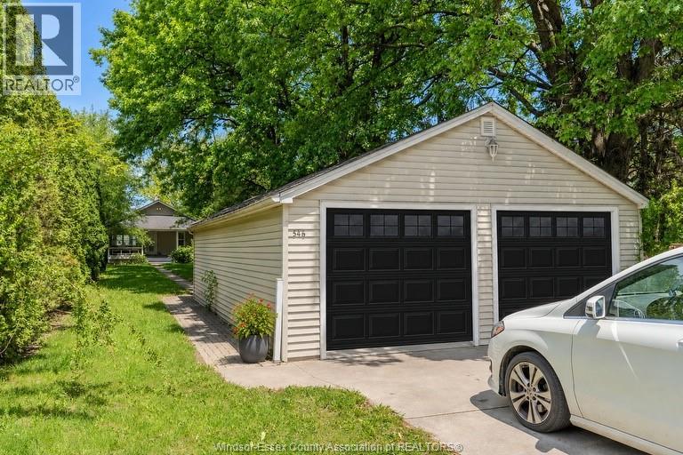 546 Pearl Property Photo 16