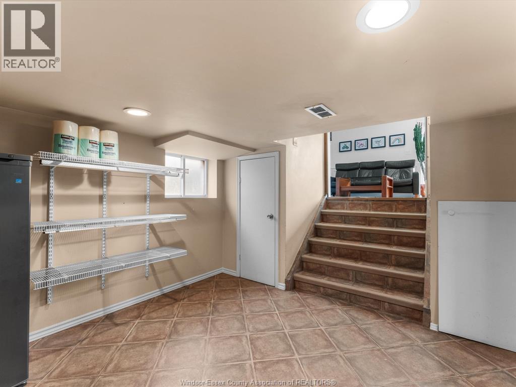 2306 Chilver Property Photo 33