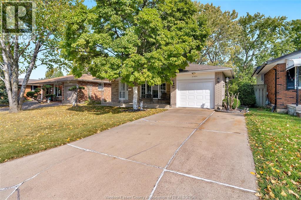 2664 Rivard Property Photo 2