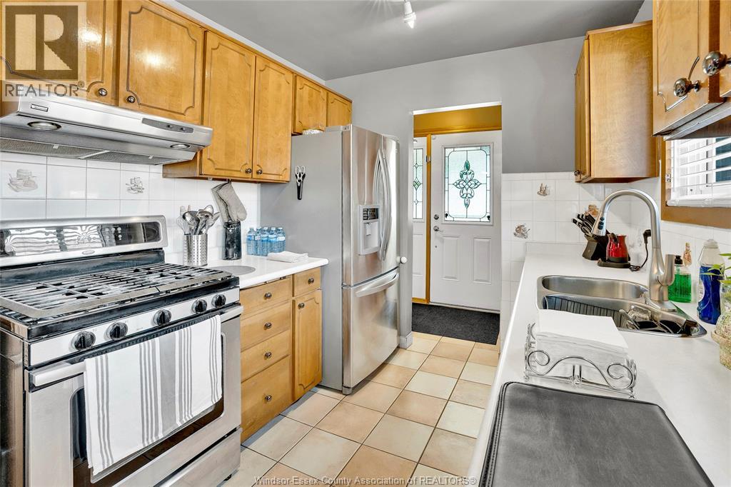 2664 Rivard Property Photo 11