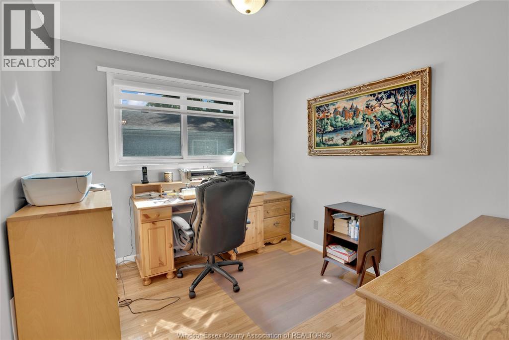 2664 Rivard Property Photo 19