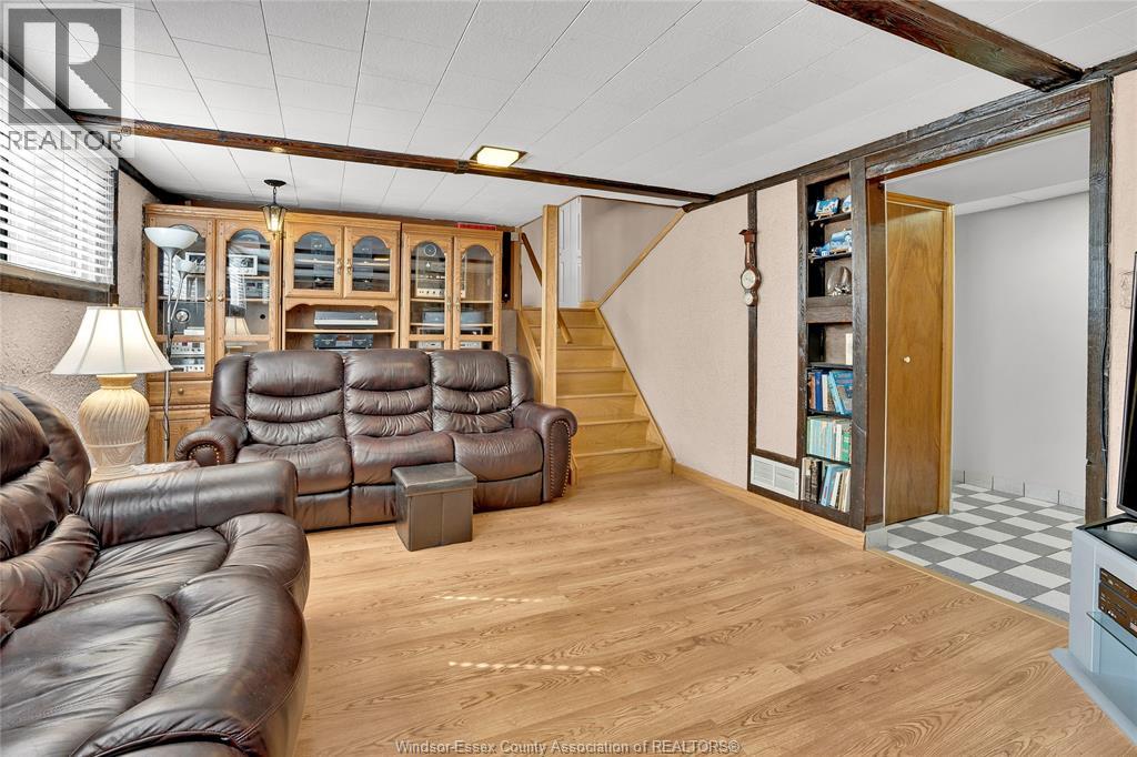 2664 Rivard Property Photo 23