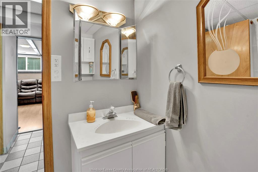 2664 Rivard Property Photo 25