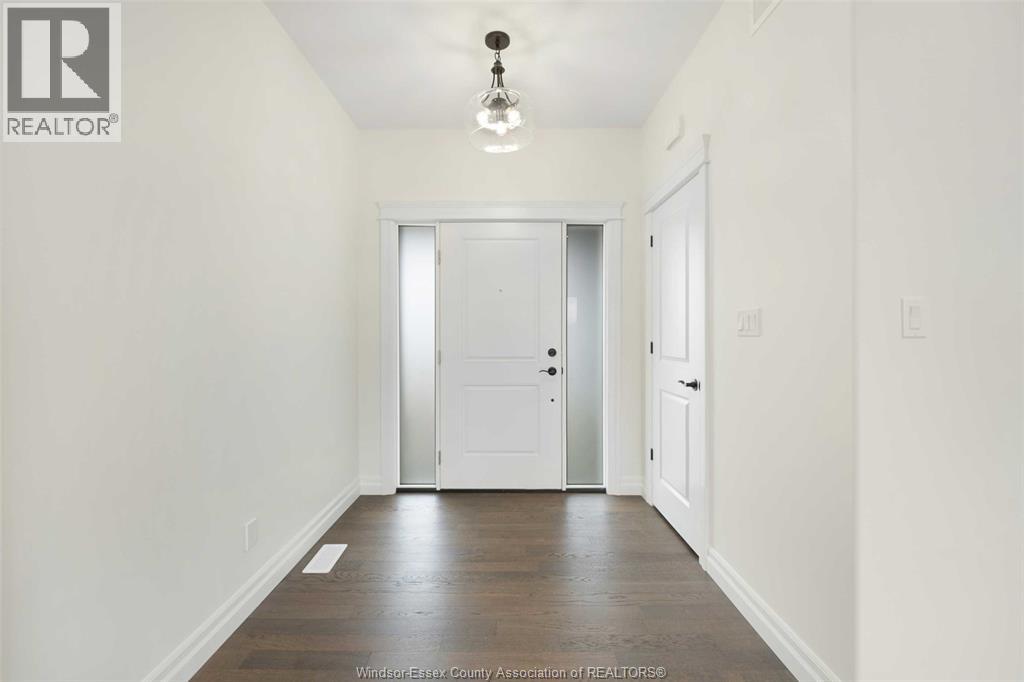 243 Dolores Street Property Photo 4