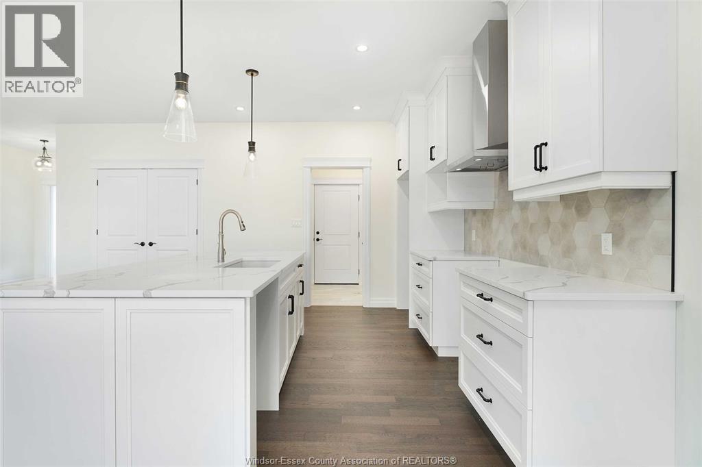 243 Dolores Street Property Photo 9
