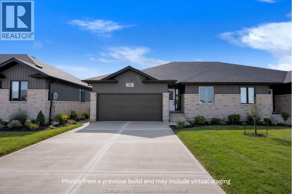 31 Cornerstone PLACE Property Photo 1